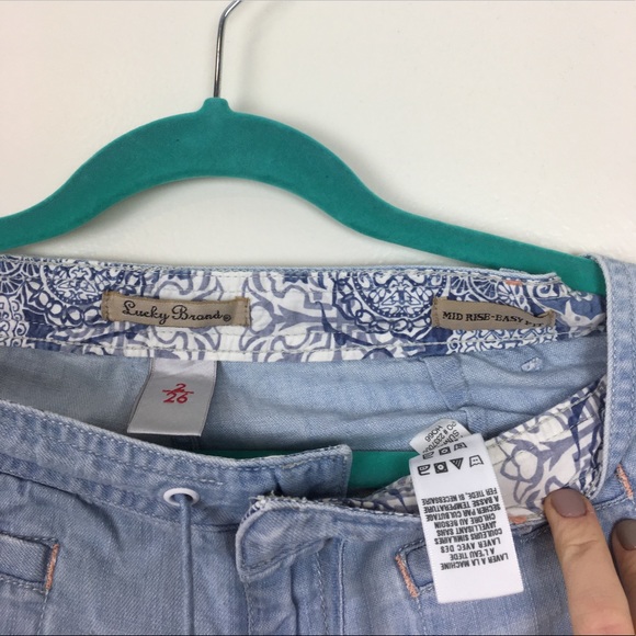 🛍Lucky Brand Chambray Bell Bottom Jeans Mid Rise - Picture 6 of 6